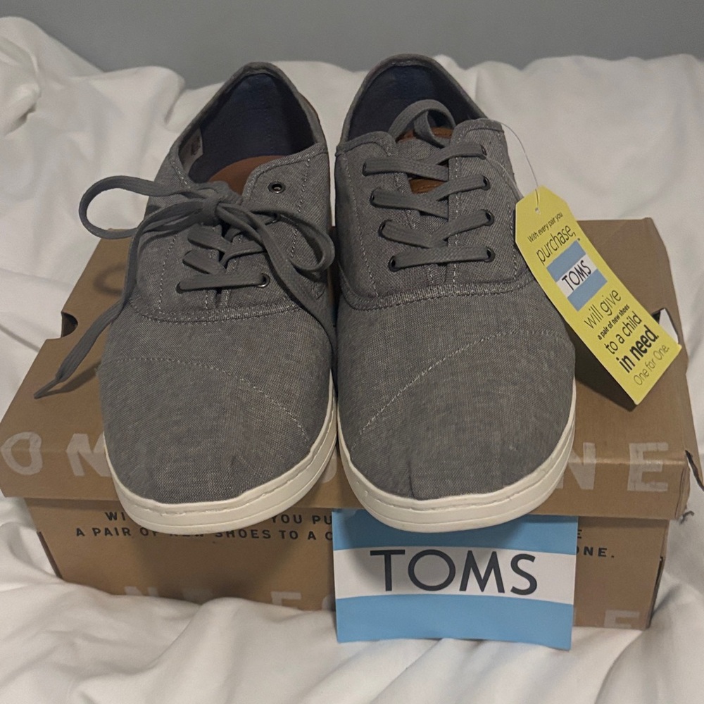 TOMS Men's Charcoal Sneakers